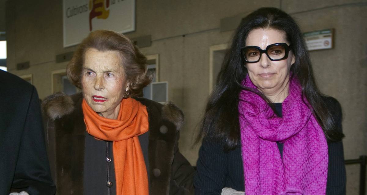 Liliane Bettencourt y su hija Françoise en una imagen de 2011
