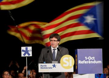 El presidente de la Generalitat, Carles Puigdemont, en un mitin el pasado 22 de septiembre, en San Cugat (Barcelona).