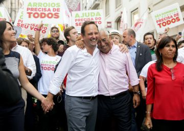 Menos mal que al socialismo le queda Portugal Menos mal que al socialismo le queda Portugal