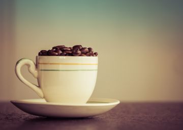 ¿Cómo recalentar el café? 9 dudas muy básicas sobre esta bebida que no nos atrevemos a preguntar ¿Cómo recalentar el café? 9 dudas muy básicas sobre esta bebida que no nos atrevemos a preguntar