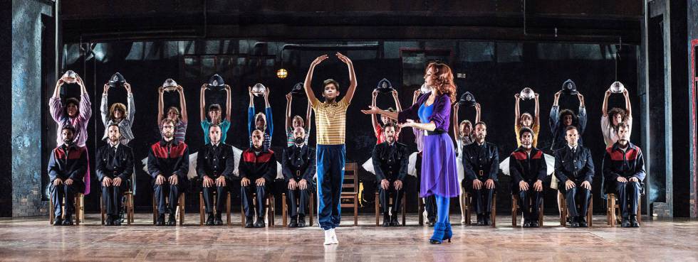 Uno de los números de 'Billy Elliot, el musical'.