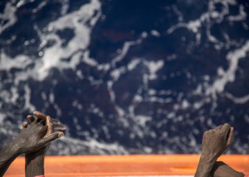“Aún veo a esos cadáveres en el desierto y el mío está entre ellos” “Aún veo a esos cadáveres en el desierto y el mío está entre ellos”