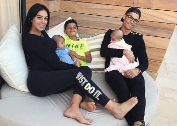 Georgina Rodríguez presume de familia a un mes de dar a luz Georgina Rodríguez presume de familia a un mes de dar a luz
