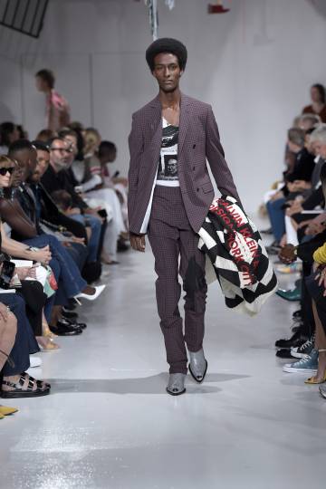 Calvin Klein 205w39nyc, colección PrimaveraVerano 2018 presentada en la semana de la moda de Nueva York.