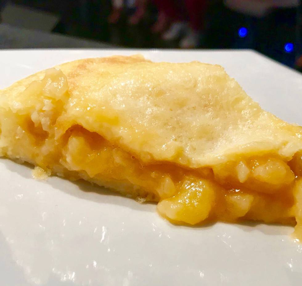 PORCIÓN DE LA TORTILLA DE MESÓN O POTE, GANADORA CAPEL