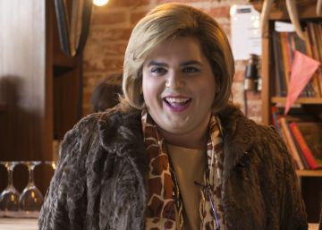 Brays Efe: “No hubo premeditación de jugar con el género en Paquita Salas”