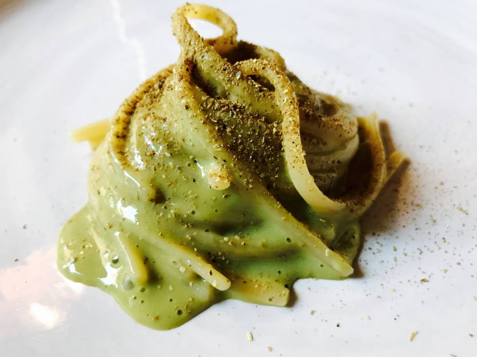 LINGUINI CON PISTACHOS CAPEL