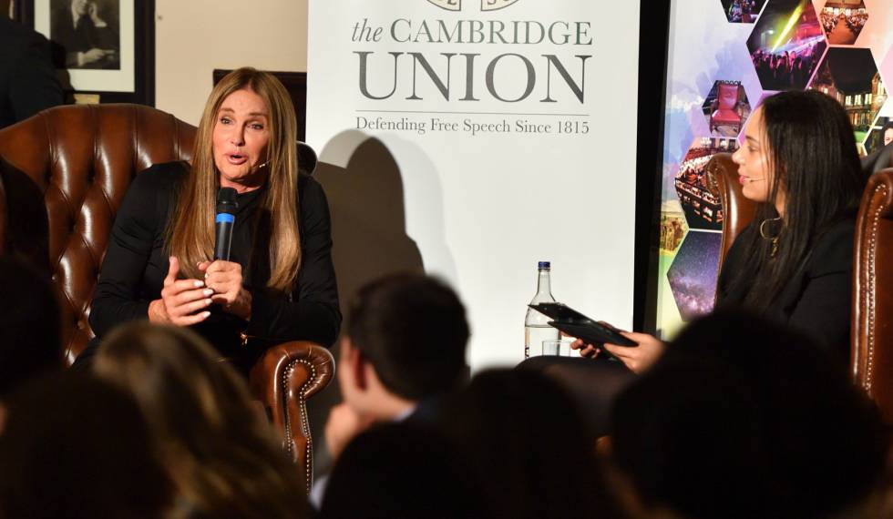 Caitlyn Jenner durante unas charlas en la Cambridge Union el pasado lunes en Cambridge.