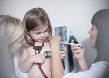 “Para evitar una epidemia de sarampión, hay que completar el calendario vacunal de los niños”