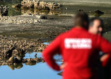 Las restricciones de agua llegan hasta los cementerios