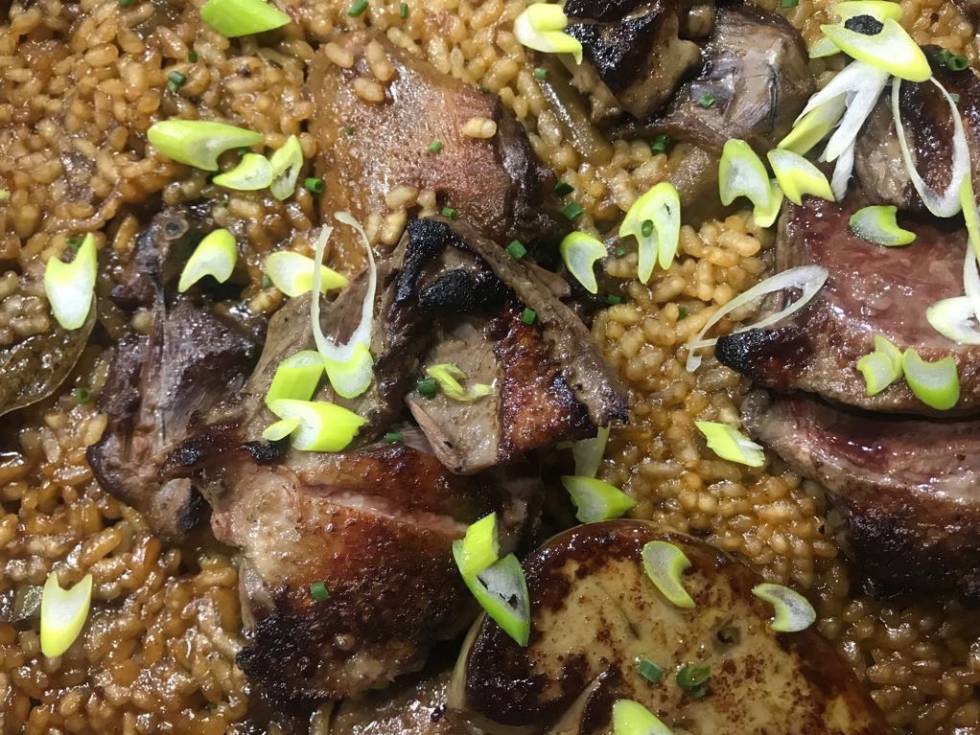 ARROZ CON PICHÓN Y FUAGRÁS, RESTAURANTE EL GALLINERO DE SANDRA NACHO DARGALLO