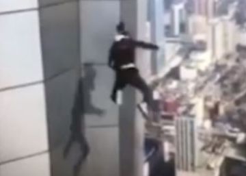 Escalador chinês grava a própria morte ao cair do 62º andar de um prédio