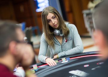 Participé en el campeonato mundial de 'PokerStars' sin tener idea y me comieron viva