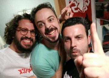 Así suena el grupo asturiano que puso música a la parodia de 'The Walking Dead'