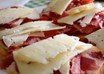 Seven Spanish cities where you can feast on free tapas