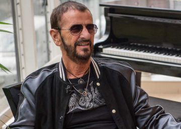 La reina de Inglaterra nombra sir a Ringo Starr