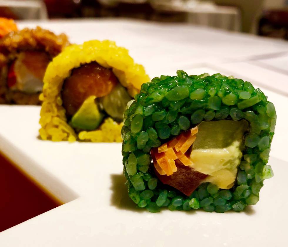 BARCELONA ROLL, URAMAKIS DE VARIOS SABORES CAPEL
