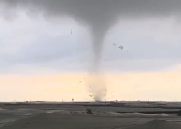 Un tornado destruye 150 hectáreas de invernaderos en Almería