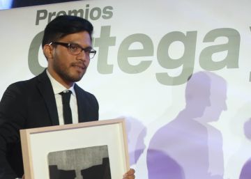 “Le llamamos de EL PAÍS, ha ganado el Premio Ortega y Gasset de Periodismo”