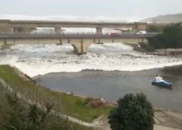 Un tsunami solitario impacta en Foz