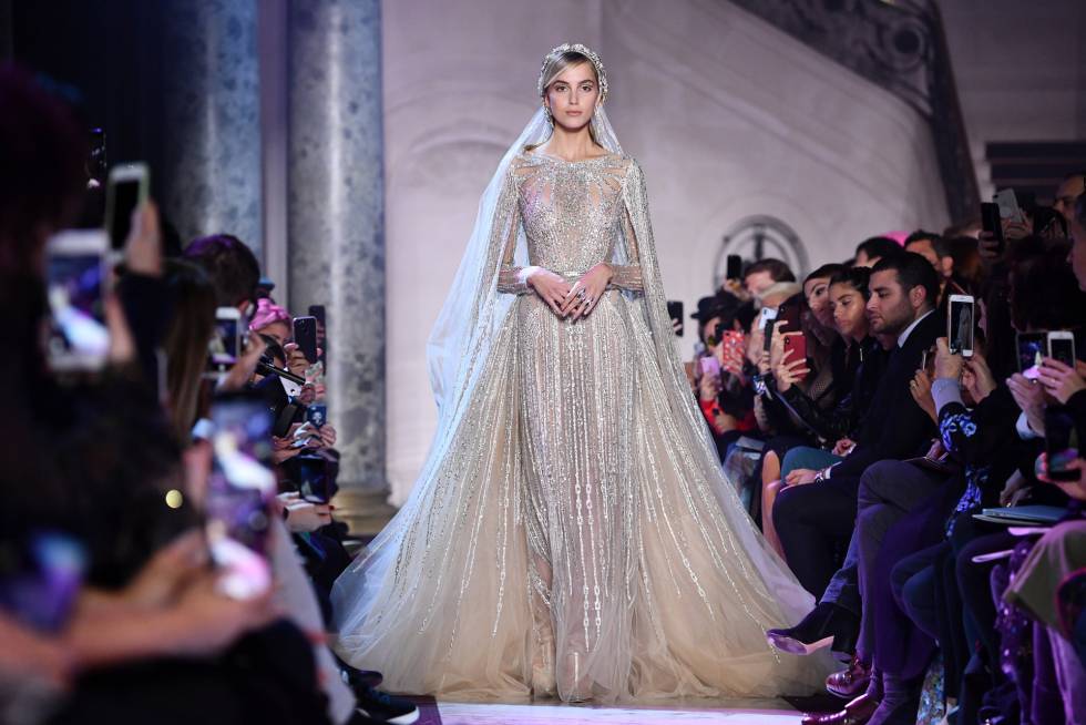 Diseño de alta costura de la colección primaveraverano 2018 de Elie Saab.