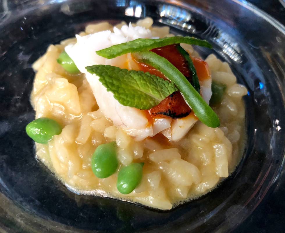 ARROZ BLANCO DE MERO CON SU COLÁGENO DE AURELIO MORALES, RESTAURANTE CEBO CAPEL