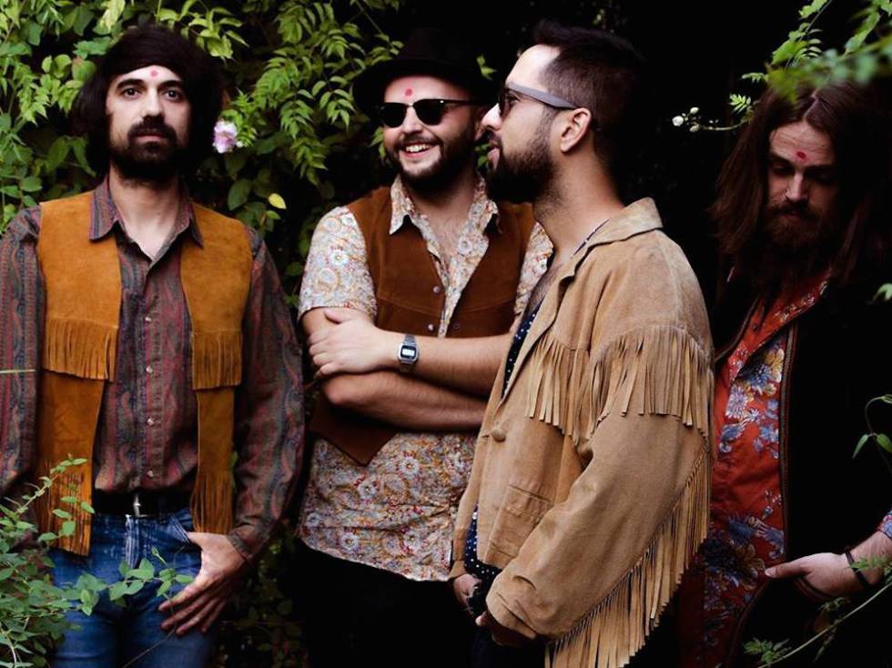 Estrenamos videoclip: el tablao lisérgico de Quentin Gas & Los Zíngaros