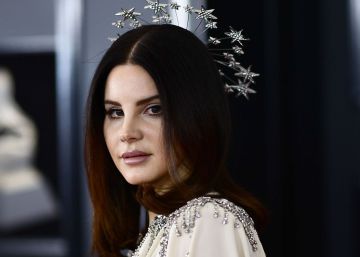 La policía detiene a un acosador de Lana del Rey que pretendía secuestrarla