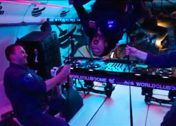 La primera fiesta con gravedad cero