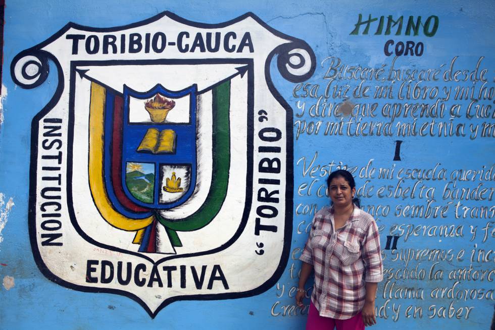 María Elena Santacruz.