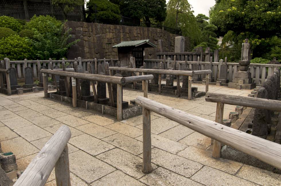 Tumbas de los 47 'ronin' en el templo Sengakuji de Tokio.