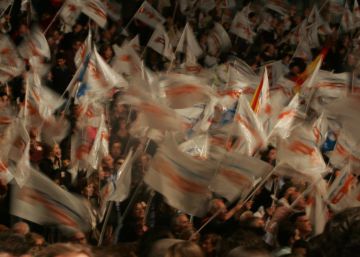 El evento en b de Aguirre
