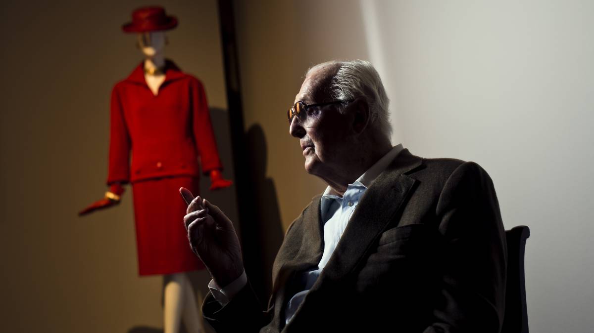 Hubert de Givenchy posa durante una entrevista en Madrid, en 2014.