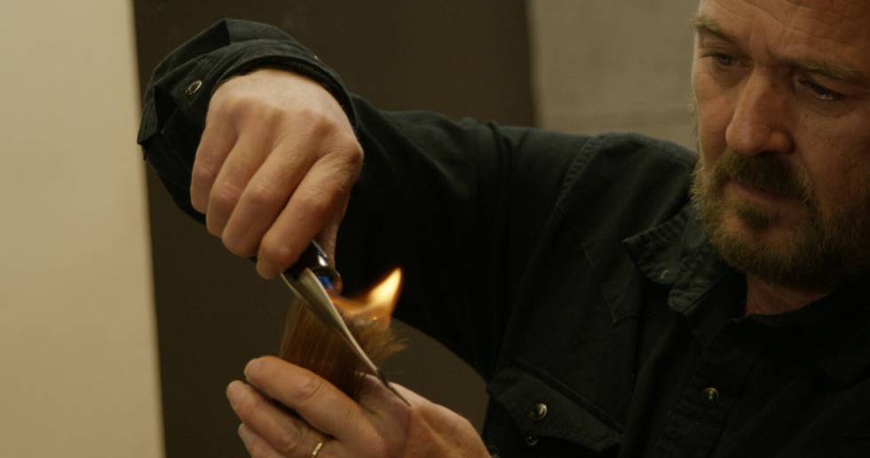 Este valenciano ha patentado una tijera que corta el pelo a fuego