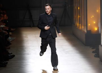 Kris Van Assche abandona la dirección artística de Dior Homme