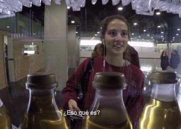 Así reaccionan los ricos cuando ven en una máquina de 'vending' el agua que beben los pobres