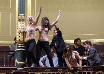 Se busca político con ganas de sexo