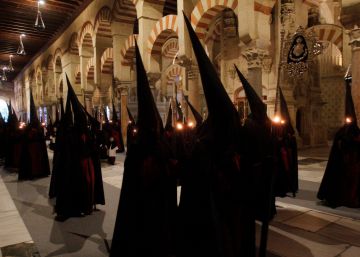 Semana Santa: la procesión va por fuera
