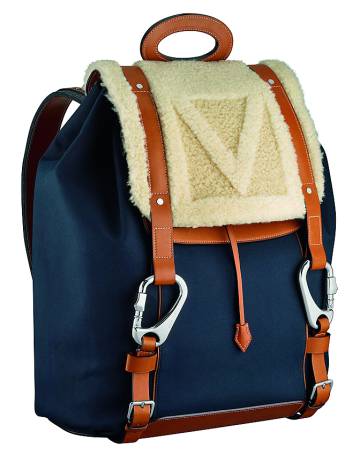 Mochila de hombre diseñada por Kim Jones, ex director creativo de la colección masculina.