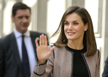 Doña Letizia reaparece en un acto público tras la tensión en Palma