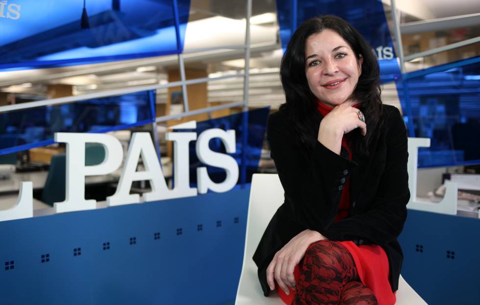 Laura Nuño in the EL PAÍS newsroom.