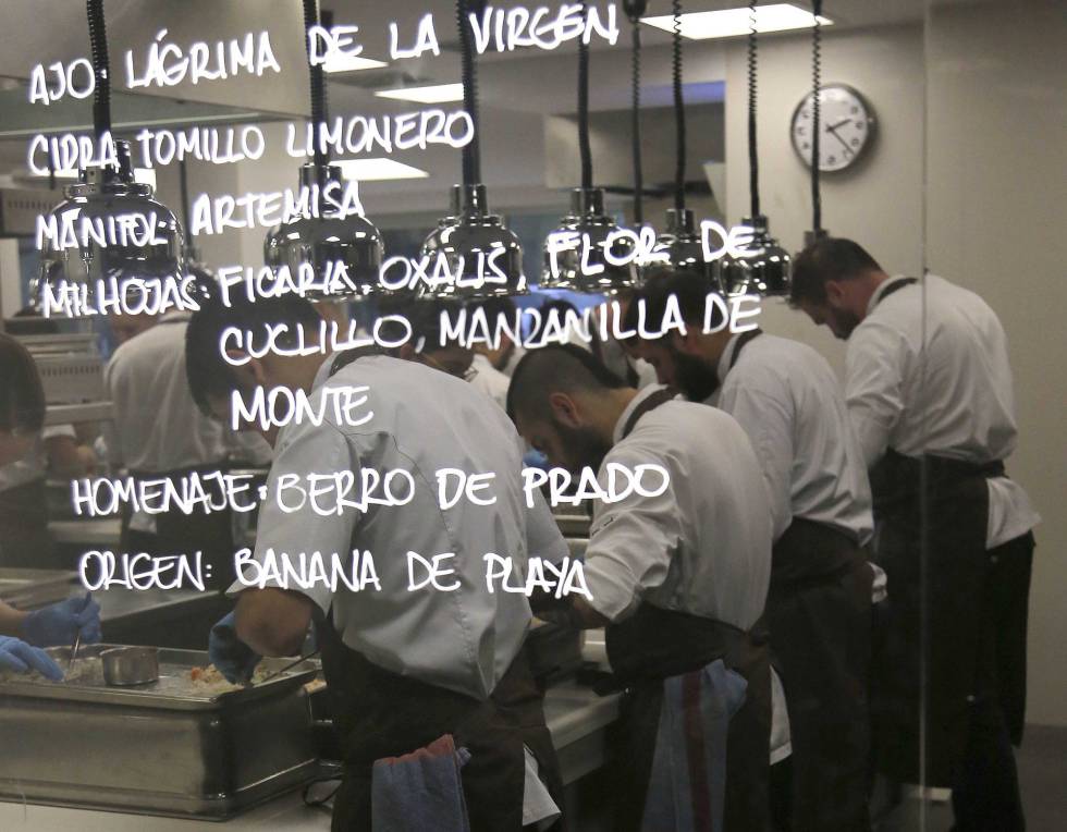 El equipo de Aduriz trabajando en las cocinas de Mugaritz