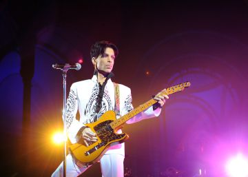 La fiscalía no presenta cargos por la muerte de Prince debida a una sobredosis de opiáceos