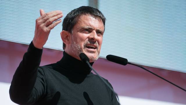 Valls, en un acto de Societat Civil Catalana.