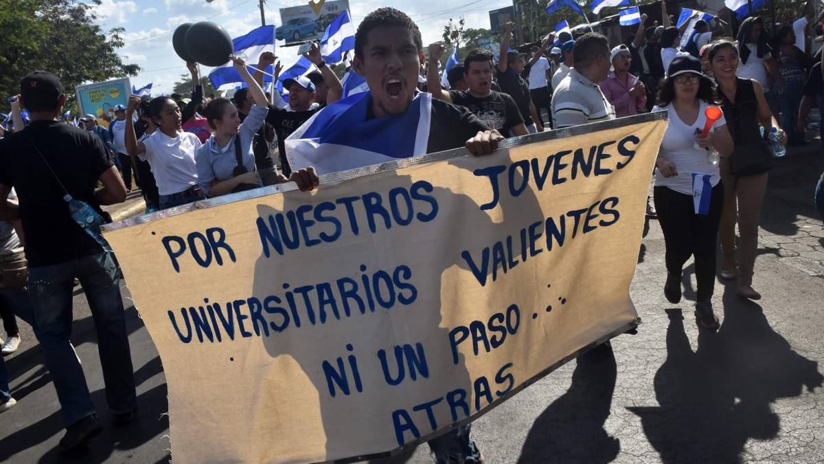 Un grupo de manifestantes en Managua.