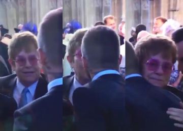 El otro gran beso de la boda: el de David Beckham y Elton John