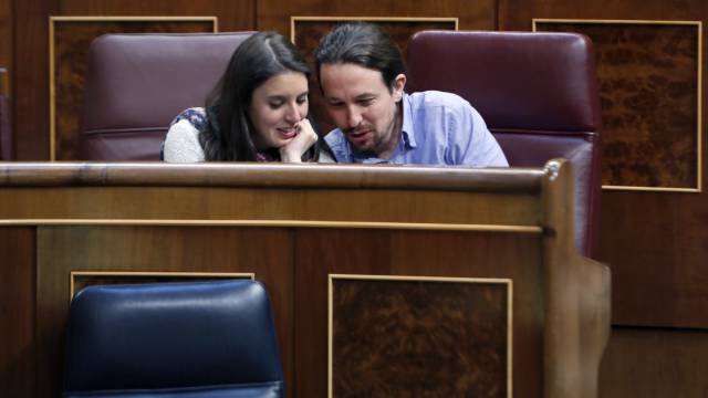 Iglesias y Montero, este lunes en el Congreso.
