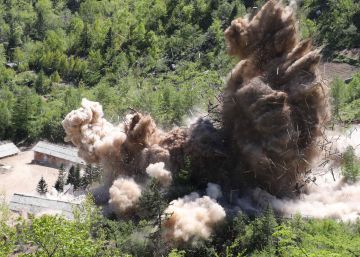 Corea del Norte exhibe la voladura del complejo donde probó bombas atómicas