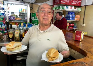 Antonio Samarín, el quiosco rojo y sus sabrosos bocadillos marineros