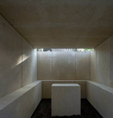 Capilla del portugués Eduardo Souto de Moura. Isla de San Giorgio Maggiore, Venecia.